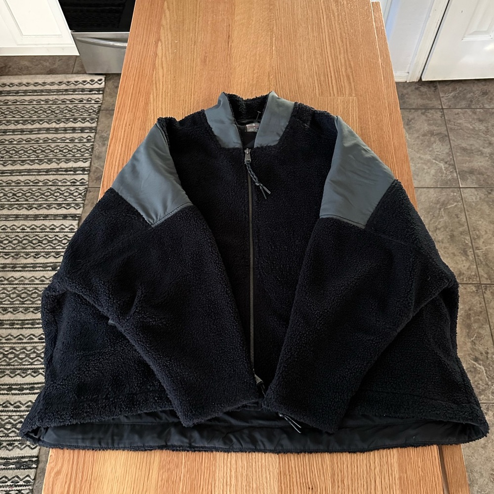 Free People Tournament Fleece black/gray NWOT size M - Picture 6 of 10